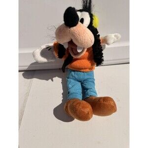 Goofy 9” Mini Plush Bean Bag Toy The Disney Store preowned P5